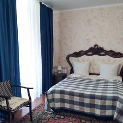 Номер Элит с 1 двуспальной кроватью (корпус Добриан)