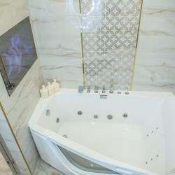 Фото Апартаменты на улице Эшкинина 19