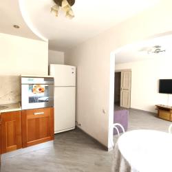 Фото Апартаменты на улице Запарина 87