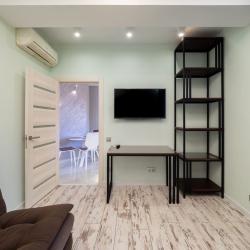 2-комнатные апартаменты улучшенные Южных культур 5 кв.31