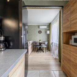 3-комнатные апартаменты эконом 33 военный городок д1 (мансарда)