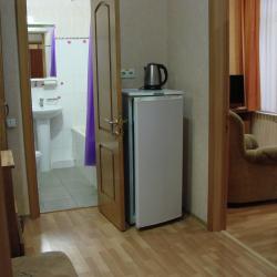 2-комнатный номер стандарт с 1 двуспальной кроватью