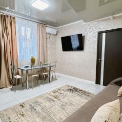 4-местный 2-комнатный номер люкс с 1 двуспальной кроватью