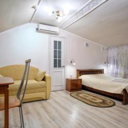 Фото Отель Три звезды (первый корпус)