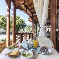 Фото Отель Джеваль