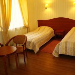 Номер стандарт с 2 односпальными кроватями