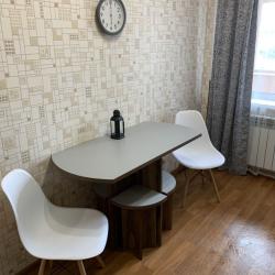 Фото Апартаменты на улице Октябрьская 31