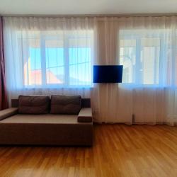 Номер комфорт семейный с 1 двуспальной кроватью