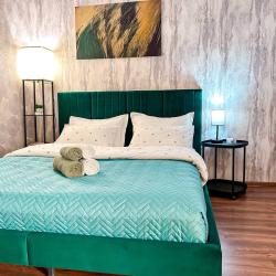 Фото Отель Уютная квартира в самом центре города от сети квартир 