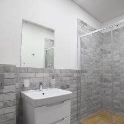Номер улучшенный стандарт с 1 односпальной кроватью (с завтраком)