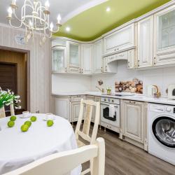 Фото Апартаменты на улице Селезнёва 4Б