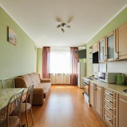 Фото Апартаменты на улице Ерошевского 18