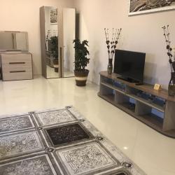 Номер студия делюкс с 1 двуспальной кроватью (мансарда)