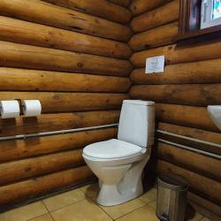 3-комнатный номер стандарт семейный с 3 односпальными и 1 двуспальной кроватью