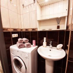 Фото Отель GoodHome38 на улице Сибирская 21/1