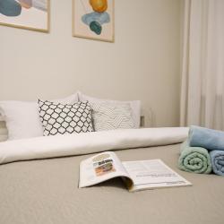 Фото Апартаменты Атмосфера на улице Большая Октябрьская 124А