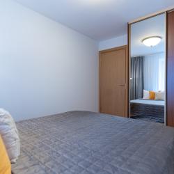 Фото Апартаменты Степаненков на Антона Валека 12