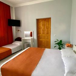 Фото Отель Гостевой дом Петрович