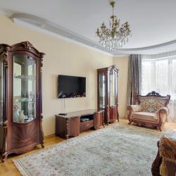 Фото Апартаменты на улице Ленинградская 49