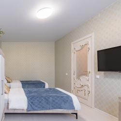 Фото Отель Стрелка на улице Бурнаковская 115