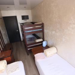 Кровать в 3-местном общем номере