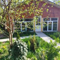 Фото Отель Уютные домики с выходом на реку Белая