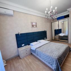 Фото Апартаменты на улице М. Халилова 22