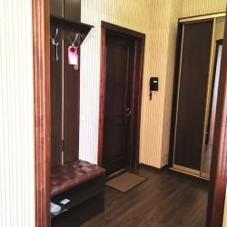 Номер полулюкс с 1 двуспальной кроватью