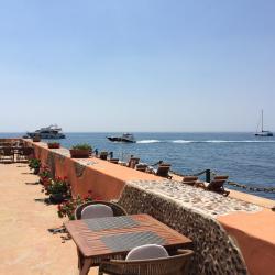Yacht Club Yalta (Яхт-клуб Ялта) — 9042418fc7d0195148f4a8b38427cdb7