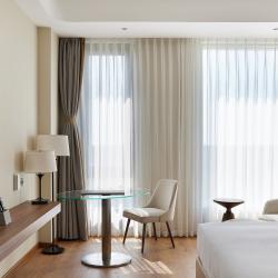 Номер комфорт с 1 двуспальной кроватью