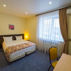 Фото Мини-Отель НАШ