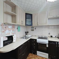 Фото Апартаменты в 9-м микрорайоне 20А