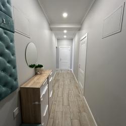 3-комнатные апартаменты улучшенные Сочи, Адлерский район, Известинская 25