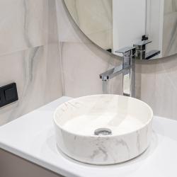 Фото Bulbash Apartments (Бульбаш Апартаменты) на улице Лейтенанта Кижеватова 3Г
