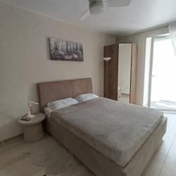 Фото Апартаменты на Автомобилистов 7