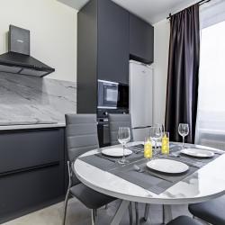 Фото Отель Vegas apartments (Вегас апартментс) на улице Александра Хохлова 7