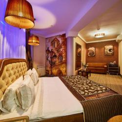 Номер люкс премиум с 1 двуспальной кроватью