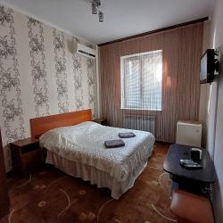 Комната стандарт с 1 двуспальной кроватью