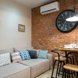Фото Апартаменты на улице Марата 20 Г