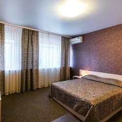 Номер эконом с 1 двуспальной кроватью