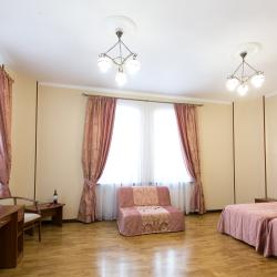 Фото Отель Малиновая слобода