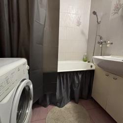 Фото Апартаменты на улице Братьев Кашириных, 76