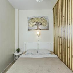 Фото Апартаменты на улице Леонова 66