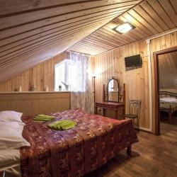 Фото Отель Ягодная деревушка