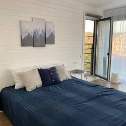 Фото Отель Дом в ТСН Гринвуд 50С