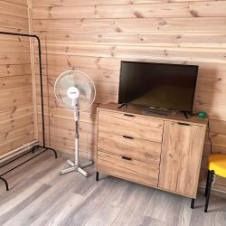 Фото Отель Коттедж Оранжерейка 166/1