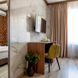 Фото Red Wood Hotel by Provence (Рэд Вуд Отель)