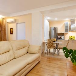 Фото Отель Elhome (ЭльХоум) на улице Солнечная 10