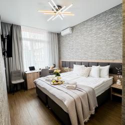 Номер делюкс с 1 двуспальной кроватью