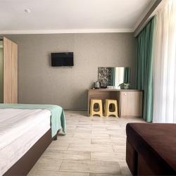 Фото Отель Family Pride Inn (Фэмили Прайд Инн)